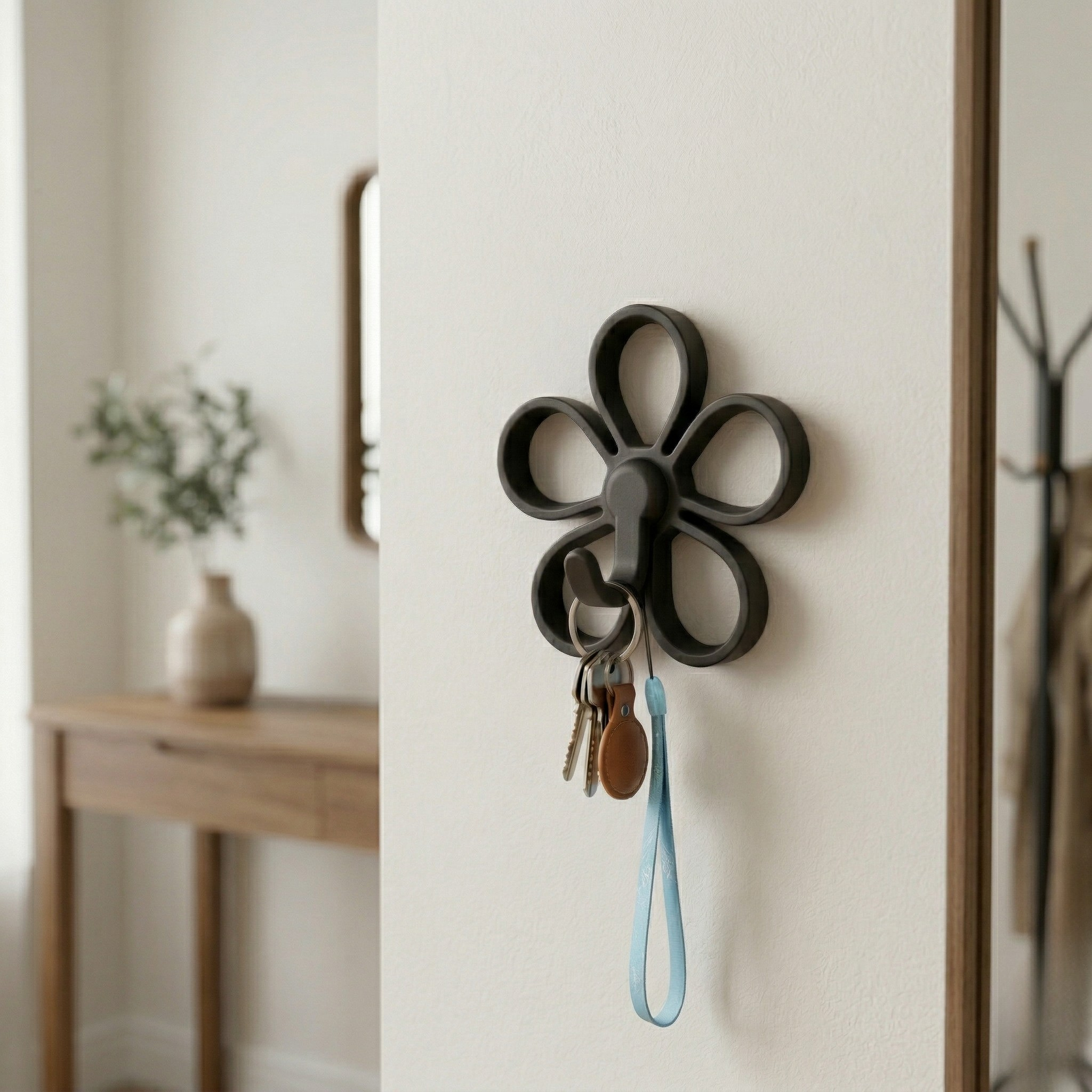 Flower Shape Key Holder Wall Mounted Key Hook Organizer Decorative Flower Key Holder Modern Key Hanging Stand Stylish Wall Key Organizer